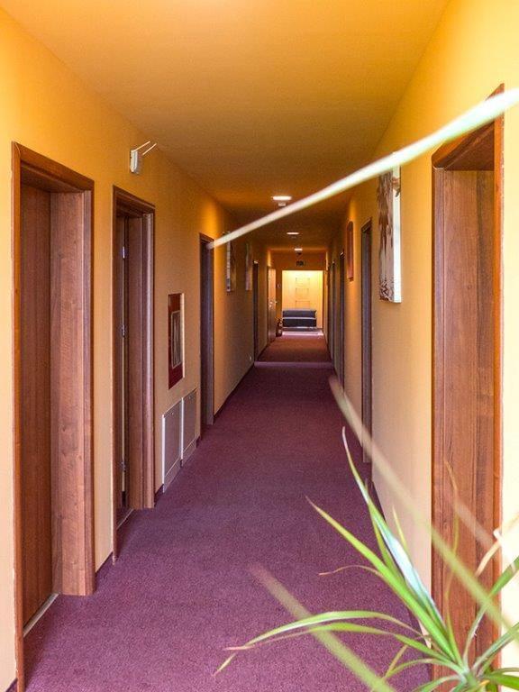 Hotel Paola Kutno Eksteriør billede