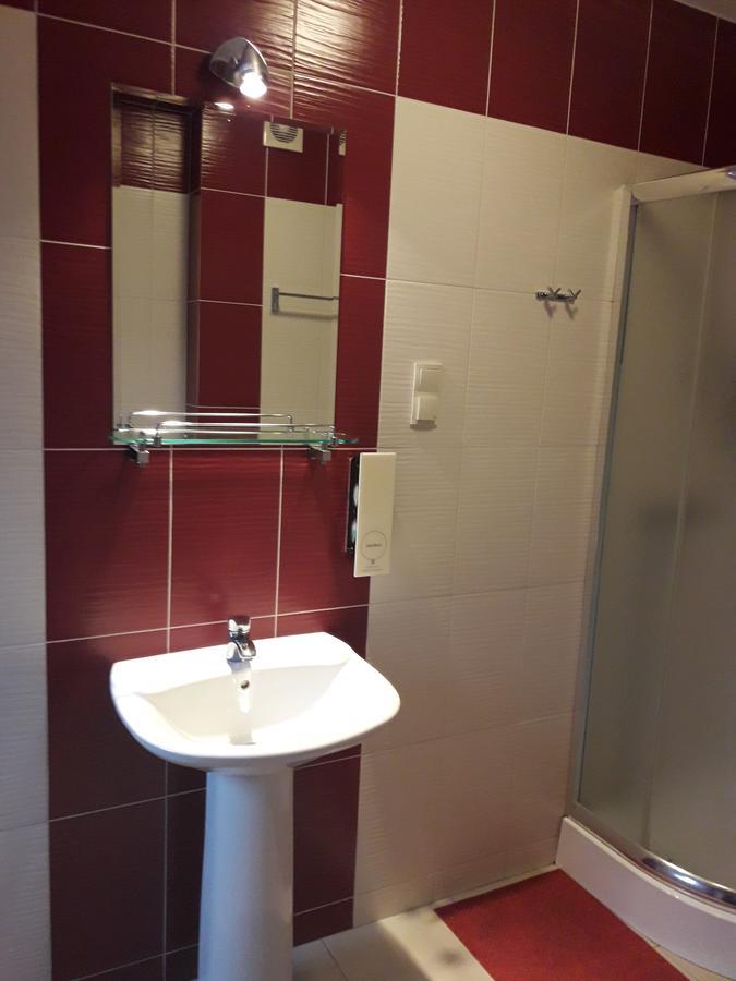 Hotel Paola Kutno Eksteriør billede