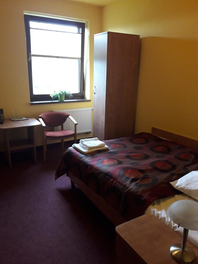 Hotel Paola Kutno Eksteriør billede