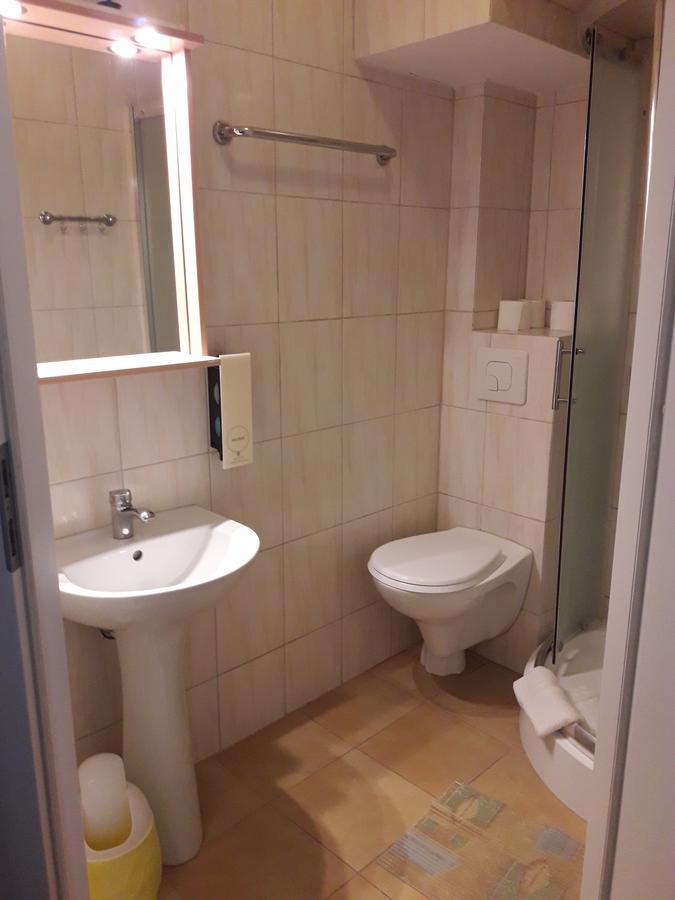Hotel Paola Kutno Eksteriør billede